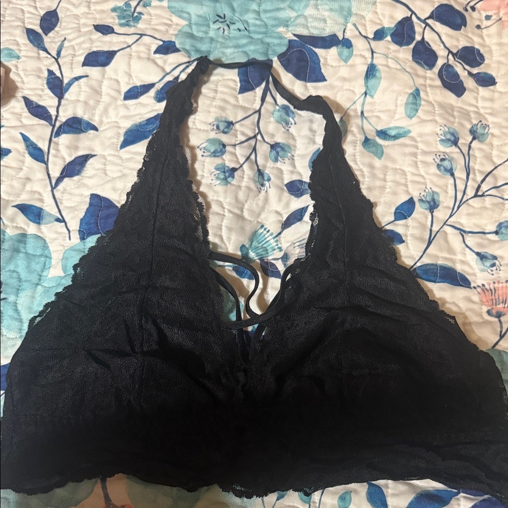 VS PINK Black Lace Bralette